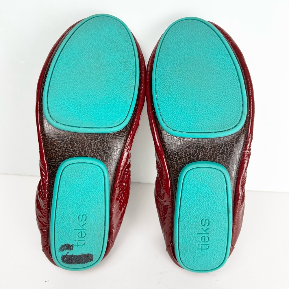 Tieks Ruby Red Patent Leather Packable Ballet Flats Size 6 - Picture 12 of 12